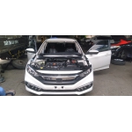 CẦN CHỖ THAY KÍNH Ô TÔ BÌNH DƯƠNG?