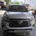 Thay kính xe toyota avanza