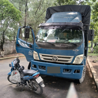 Dịch vụ thay Kính chắn gió xe tải Thaco Ollin