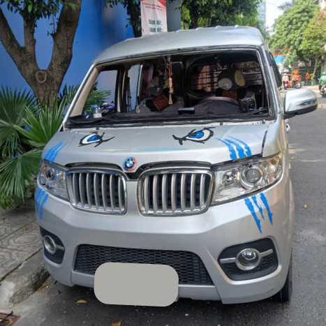 Dịch vụ thay Kính chắn gió xe tải Thaco Towner tận nơi