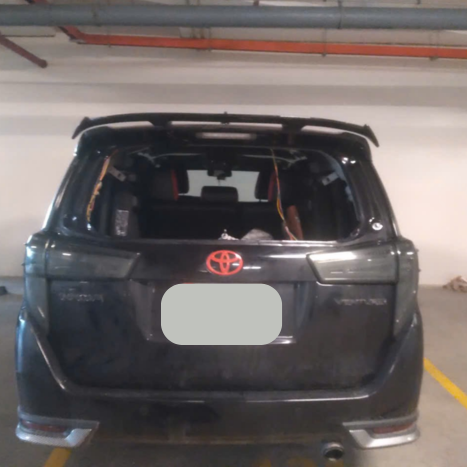 Dịch vụ thay kính chắn giá tận nơi