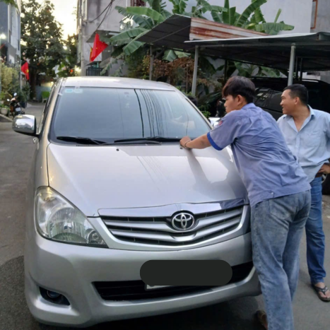 Kính Chắn Gió Xe Mazda 323