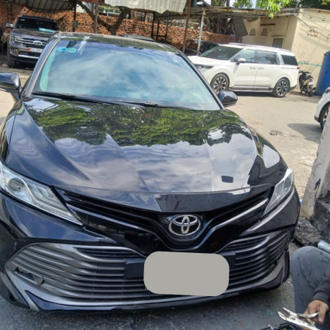 Kính Chắn Gió Xe Camry