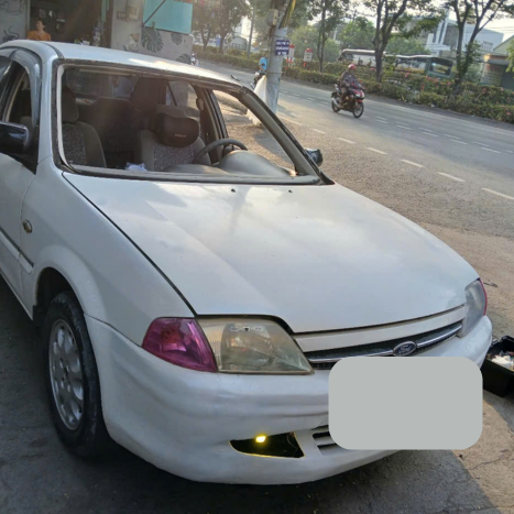 Dịch vụ thay kính chắn gió xe KIA Cadenza tận nơi