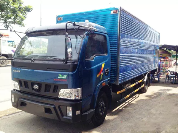 Dịch vụ thay Kính chắn gió xe tải Veam VT750