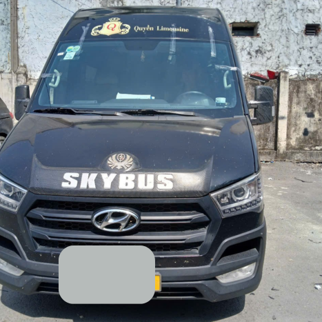 Thay Kính Chắn Gió Xe Ford Transit Mới 2024