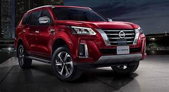 Dịch vụ thay Kính chắn gió xe Nissan X Terra