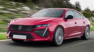 Kính chắn gió xe Peugeot 2008