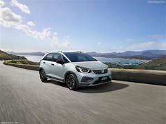 Kính Chắn Gió Xe Honda Jazz