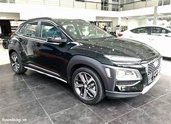 Kính Chắn Gió Xe Hyundai Kona