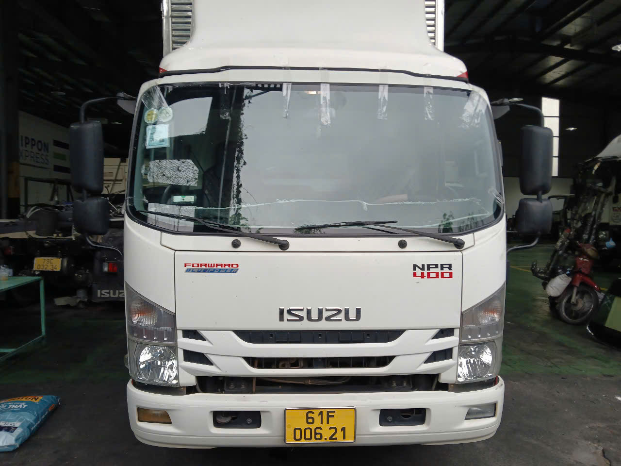 CHUYÊN THAY KÍNH Ô TÔ GIÁ RẺ NHẤT BÌNH DƯƠNG THỦ ĐỨC