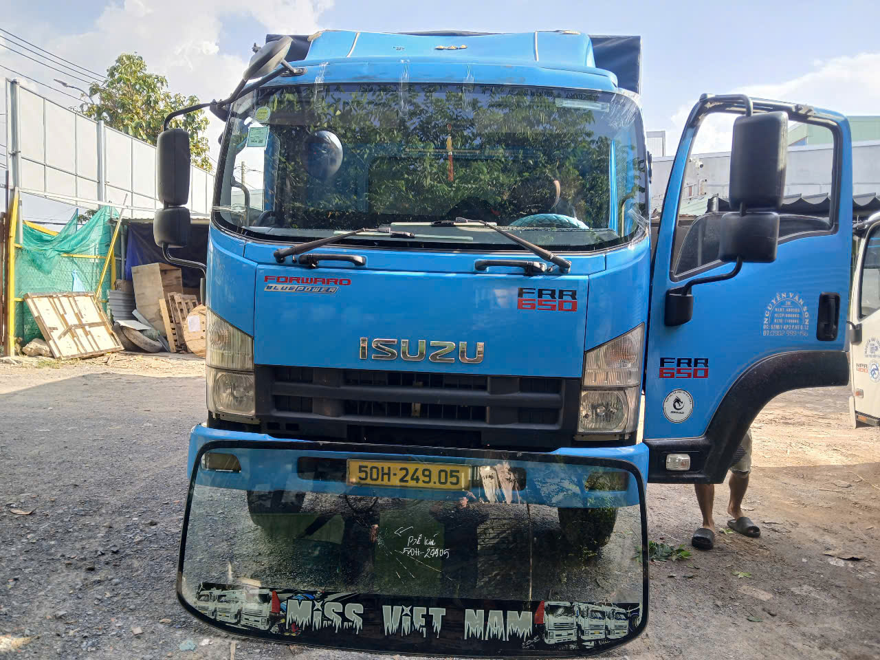 CHUYÊN SỬA CHỮA KÍNH Ô TÔ LƯU ĐỘNG TRÊN TOÀN CẦU