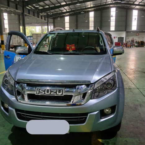 ﻿NÊN THAY KÍNH Ô TÔ UY TÍN TẬN NƠI