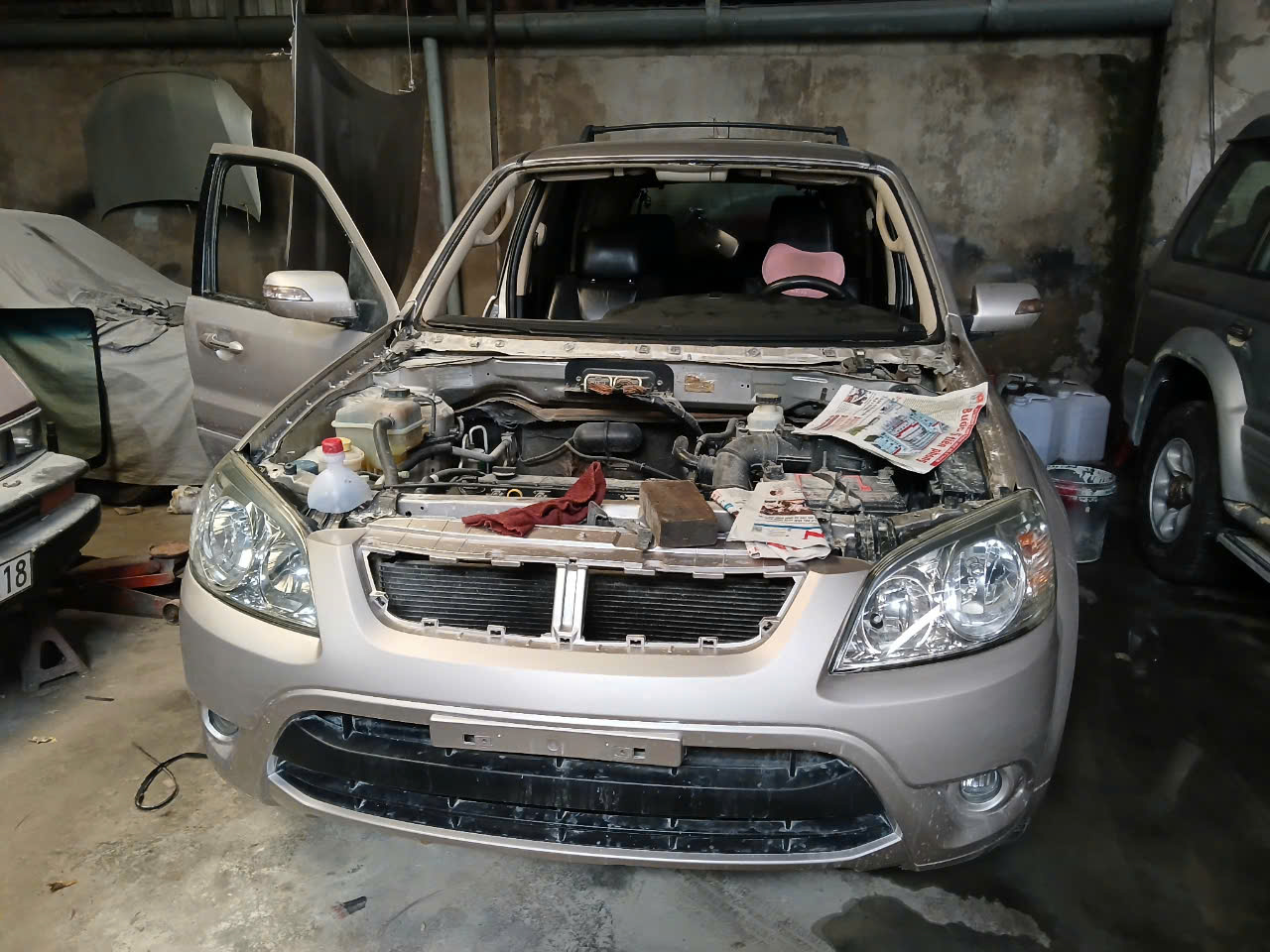 Kính lái bể nên làm gì?