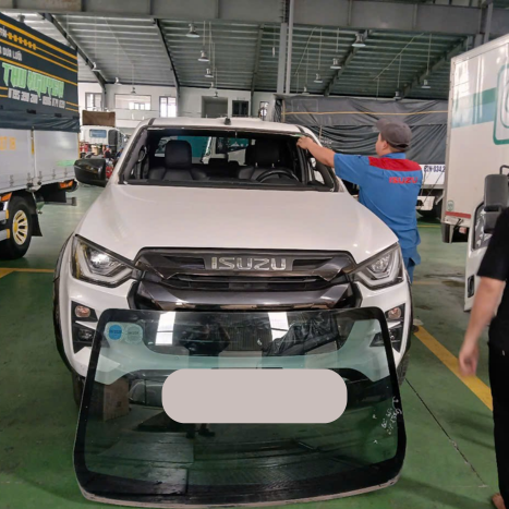 DỊCH VỤ CHUYÊN THAY KÍNH Ô TÔ Ở THỦ ĐỨC