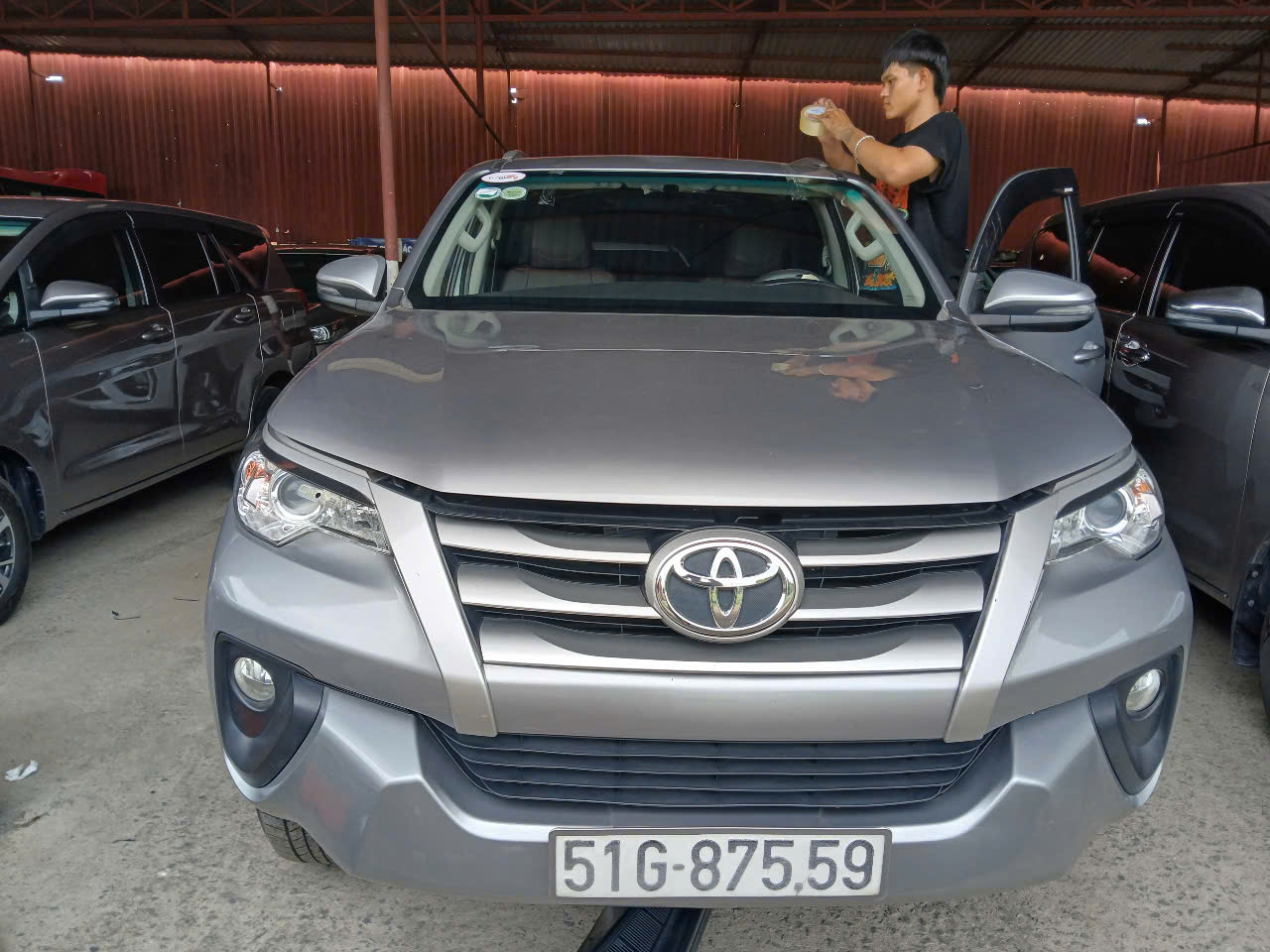 CHUYÊN LẮP RÁP CÁC LOẠI KÍNH Ô TÔ