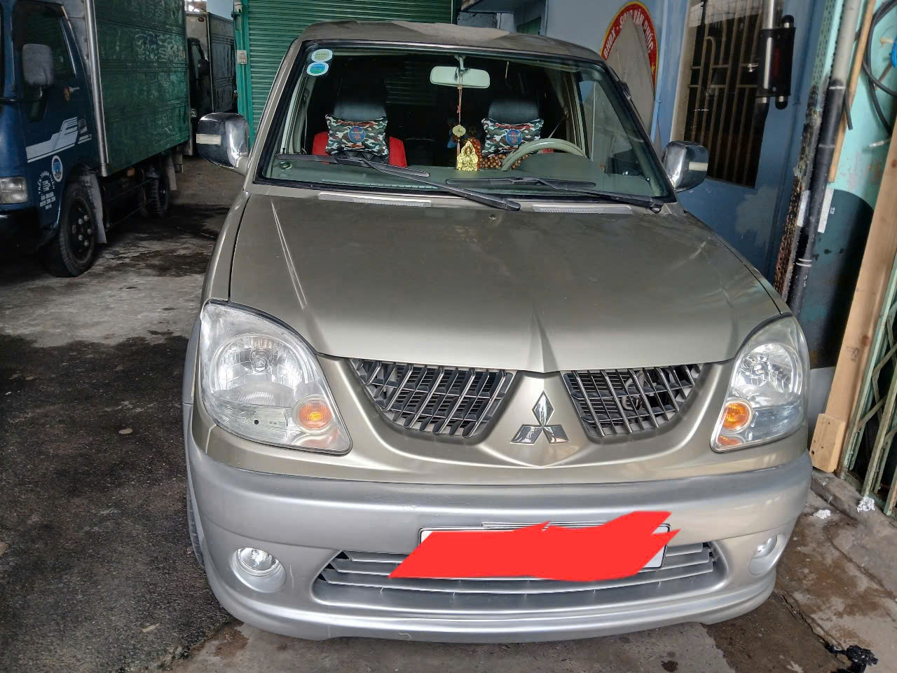 Bể kính nên chọn chỗ nào thay kính xe hơi?