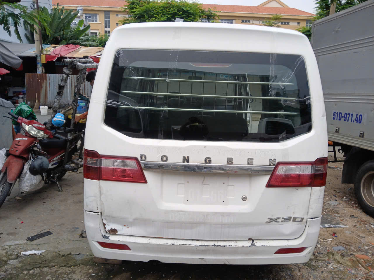 CÁCH XỬ LÝ KÍNH CHẮN GIÓ GẶP SỰ CỐ