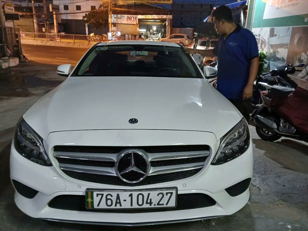 Thay Kính Ô Tô Các Dòng Xe Tại Bình Dương