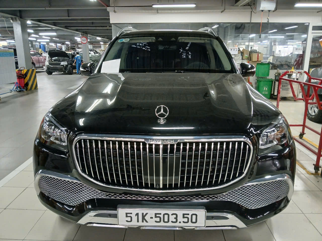  chuyên thay kính ô tô phụ tùng các loại về kính ô tô