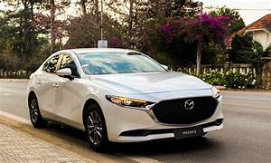 Thay kính xe mazda 3